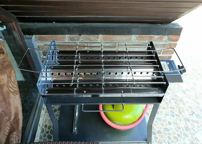 View Unit B-6 *