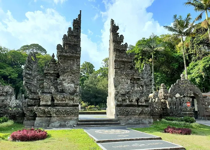 View Unit B-6 *